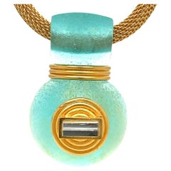 Collana in vetro verde da collezione Linda Macneil Greene & Greene Serie MESH