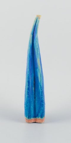 Linda Mathison, Swedish contemporary ceramic artist. Unique ceramic sculpture.