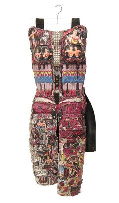 Linda Stein, Knight of Courage 655 - Sculpture de mode contemporaine en techniques mixtes