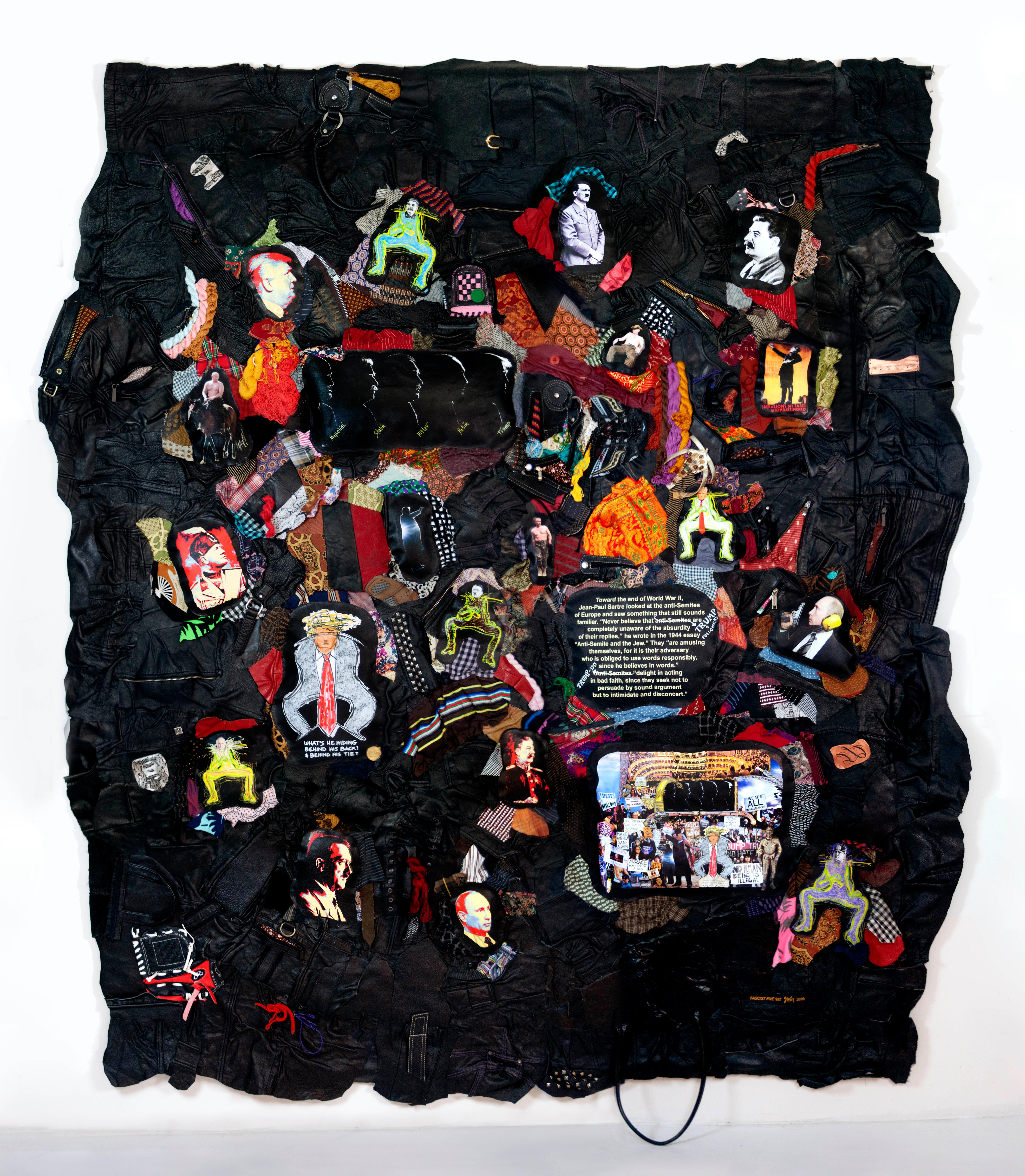 Feministische Contemporary Fabric Mixed Media Sculptural Tapestry - Fascist Five 937 – Mixed Media Art von Linda Stein