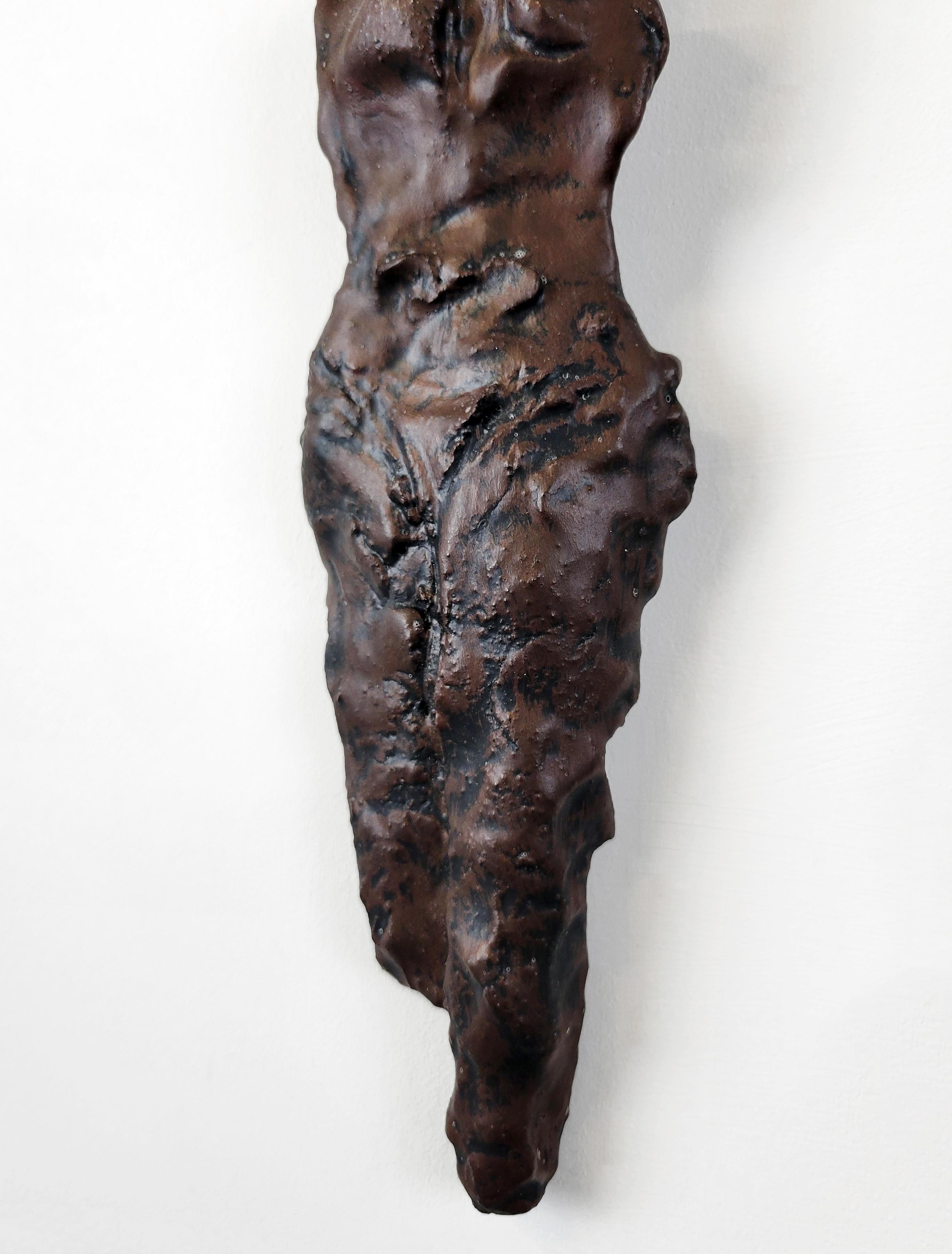 Amerikanische zeitgenössische Keramik-Skulptur – Linda Stein, Ritter des Glanzes 677 im Angebot 5