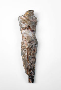 Sculpture céramique contemporaine américaine - Linda Stein, Questioning Knight 237