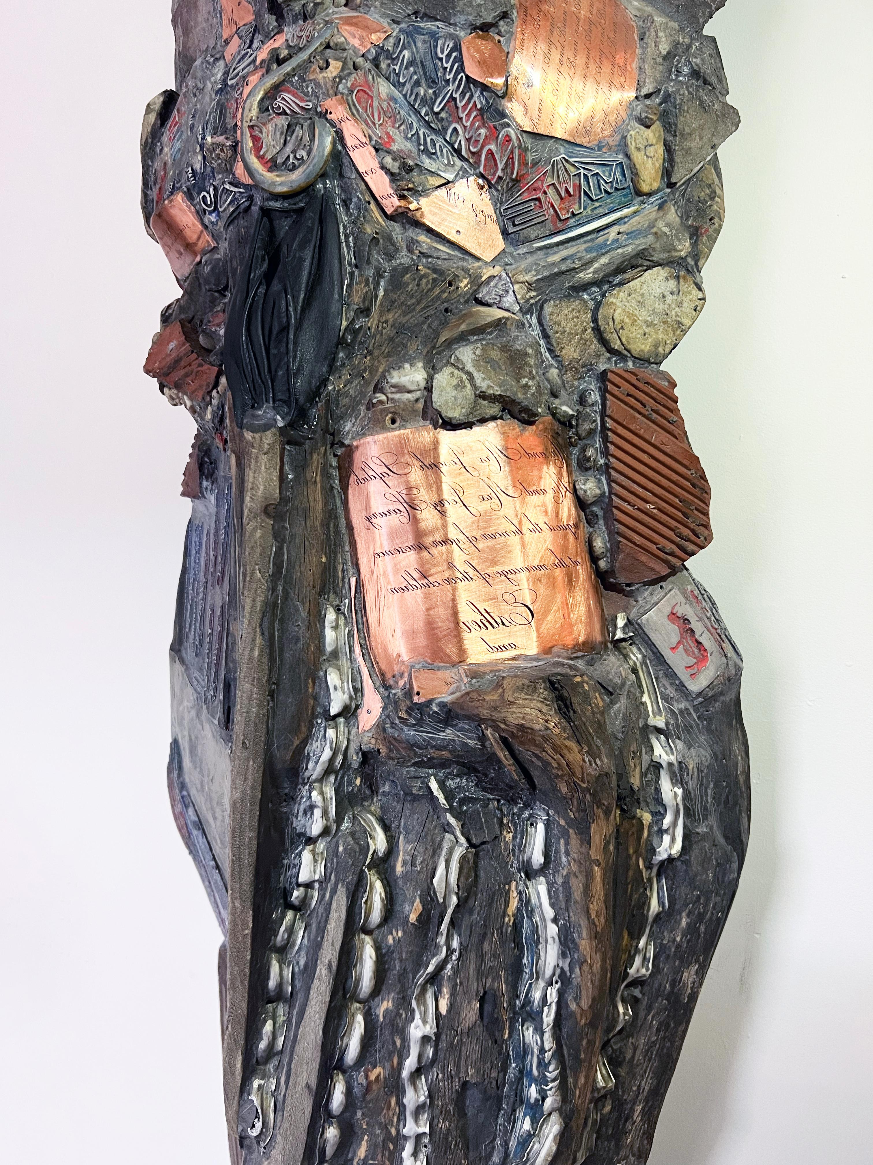 Amerikanische zeitgenössische Mixed Media-Skulptur der amerikanischen Künstlerin Linda Stein, Knight of Promise 558 im Angebot 4