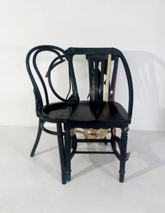 Bemalte figurative Skulpturen