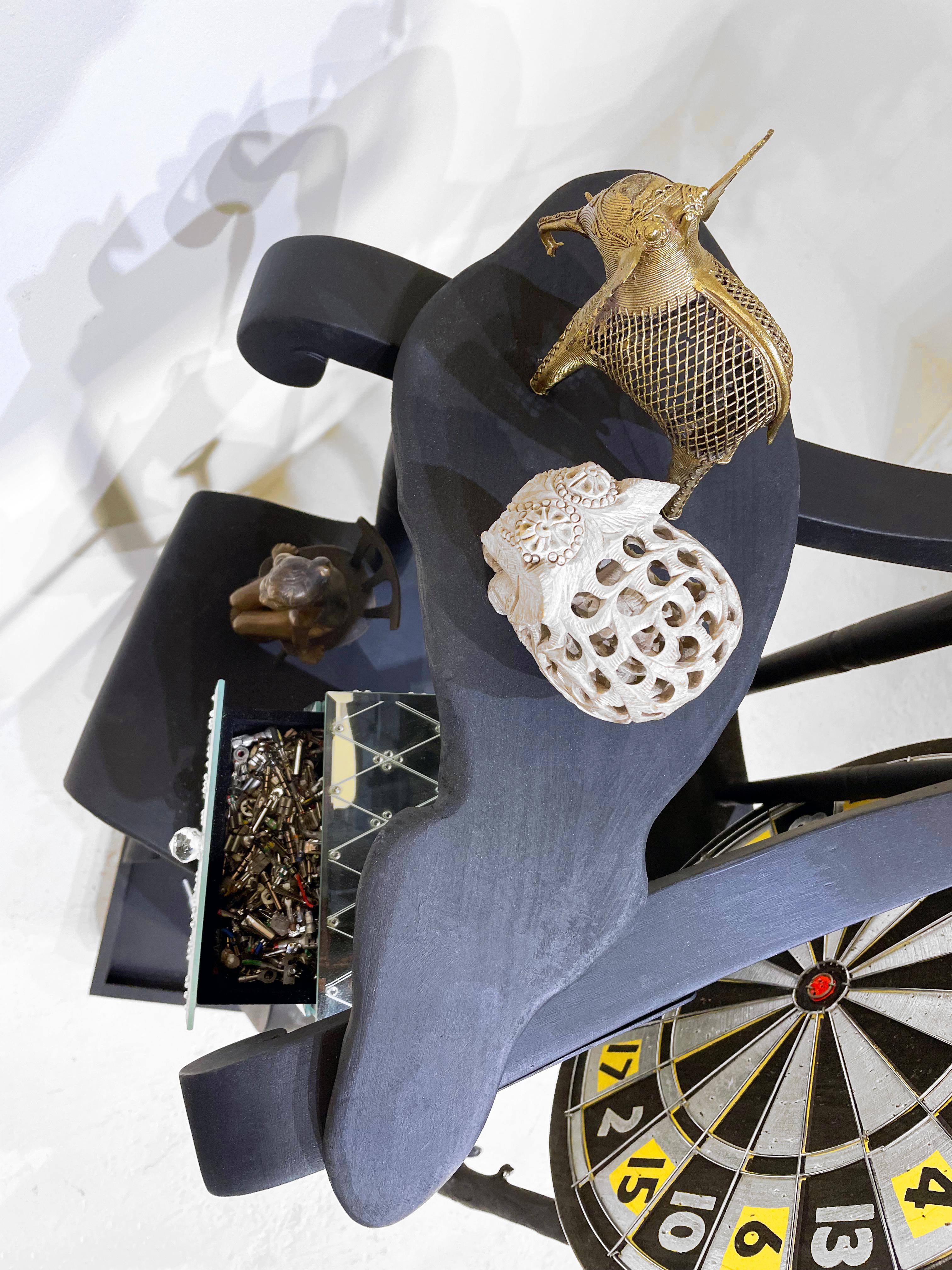 Flashbacks 1152 - Cabinet of Curiosities, Wunderkammer, Contemporary Sculpture For Sale 3