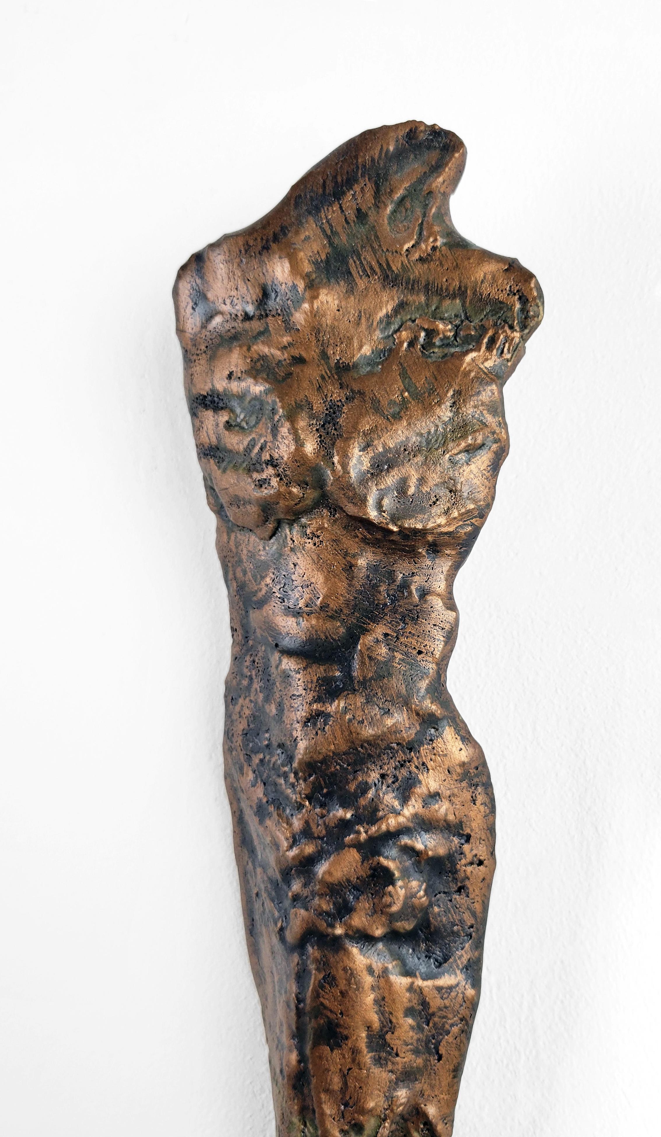 Linda Stein, Knight of Calm 621 - Contemporary Ceramic Metallic Wall Sculpture For Sale 5