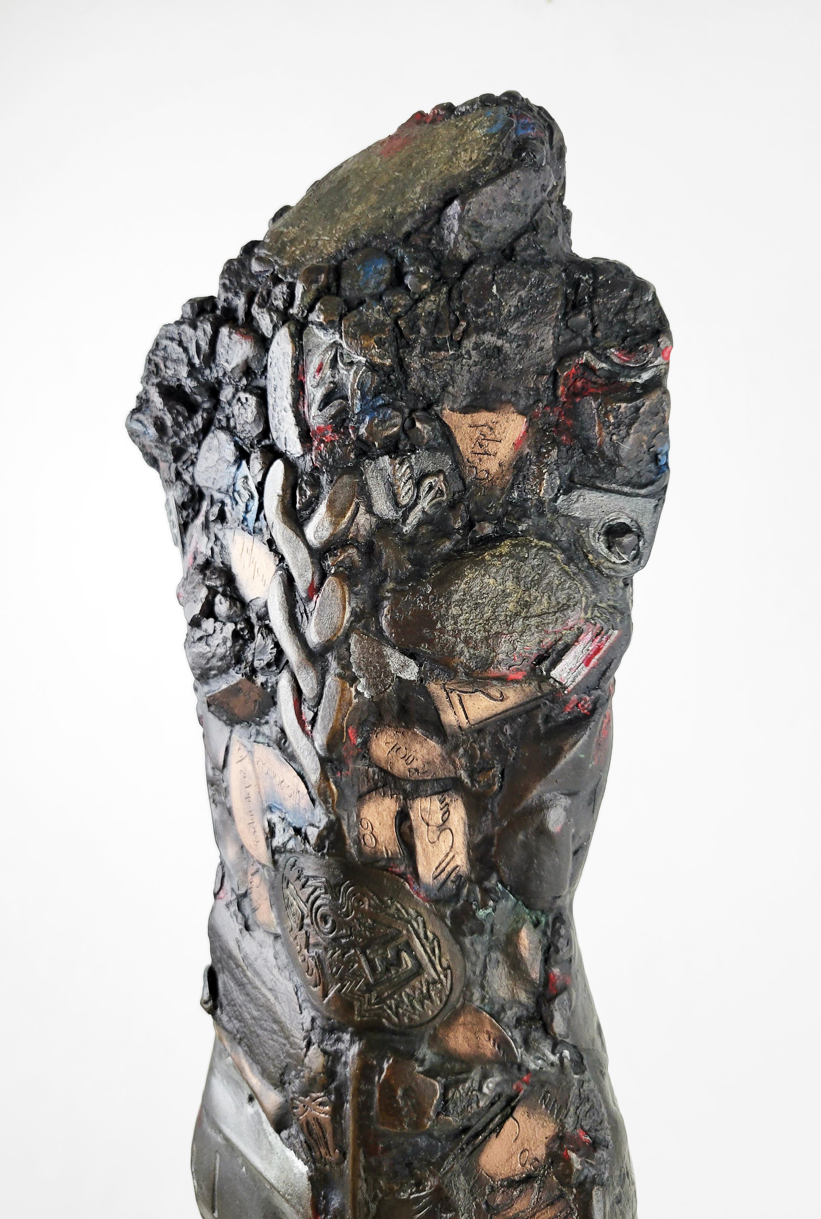 Linda Stein, Cavaliere della Guarigione 615 - Scultura in bronzo d'arte contemporanea Edizione in vendita 5