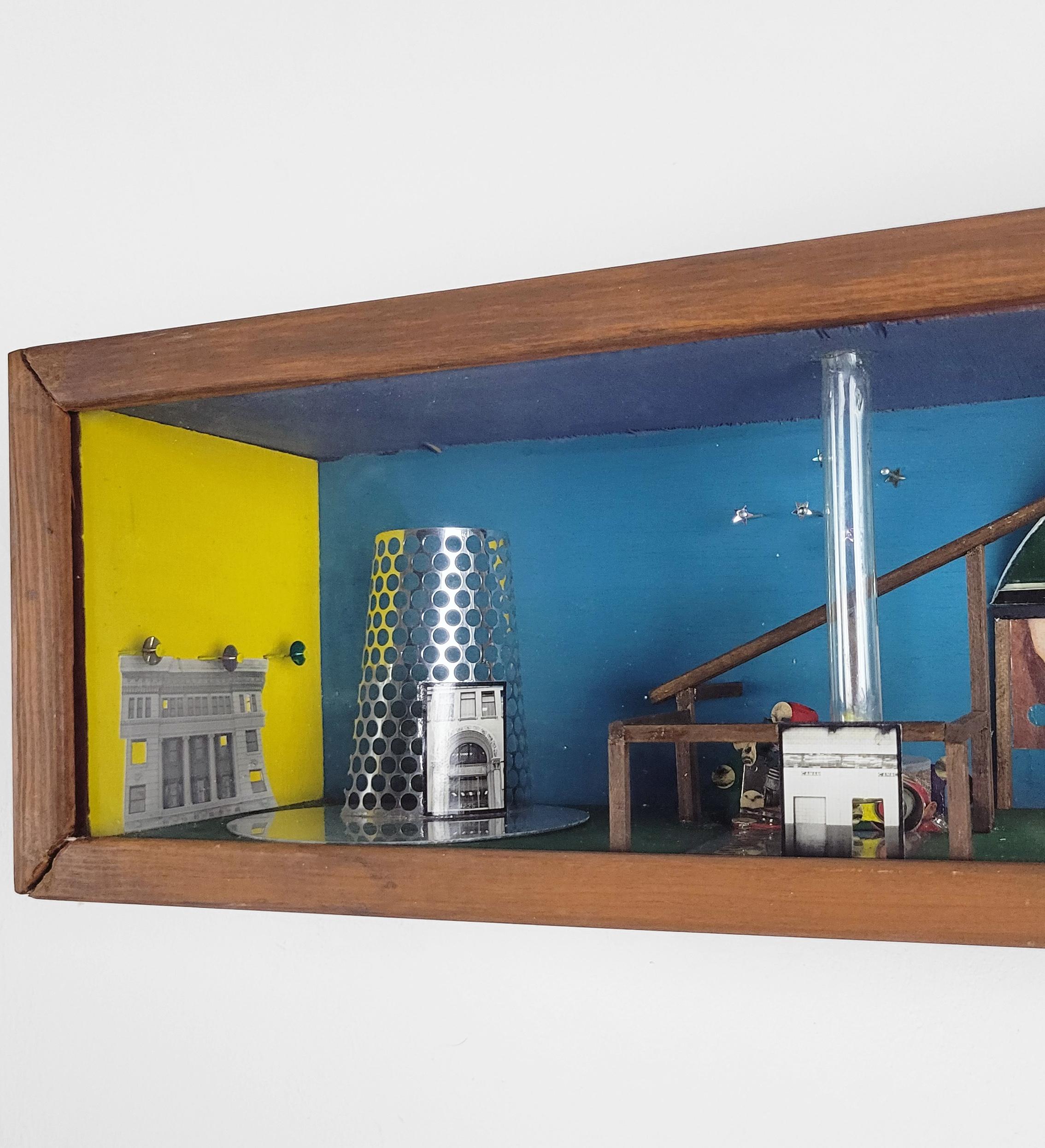 Linda Stein, Starting from Canal Street 008 - Collage-Wandskulptur mit gemischten Medien im Angebot 2