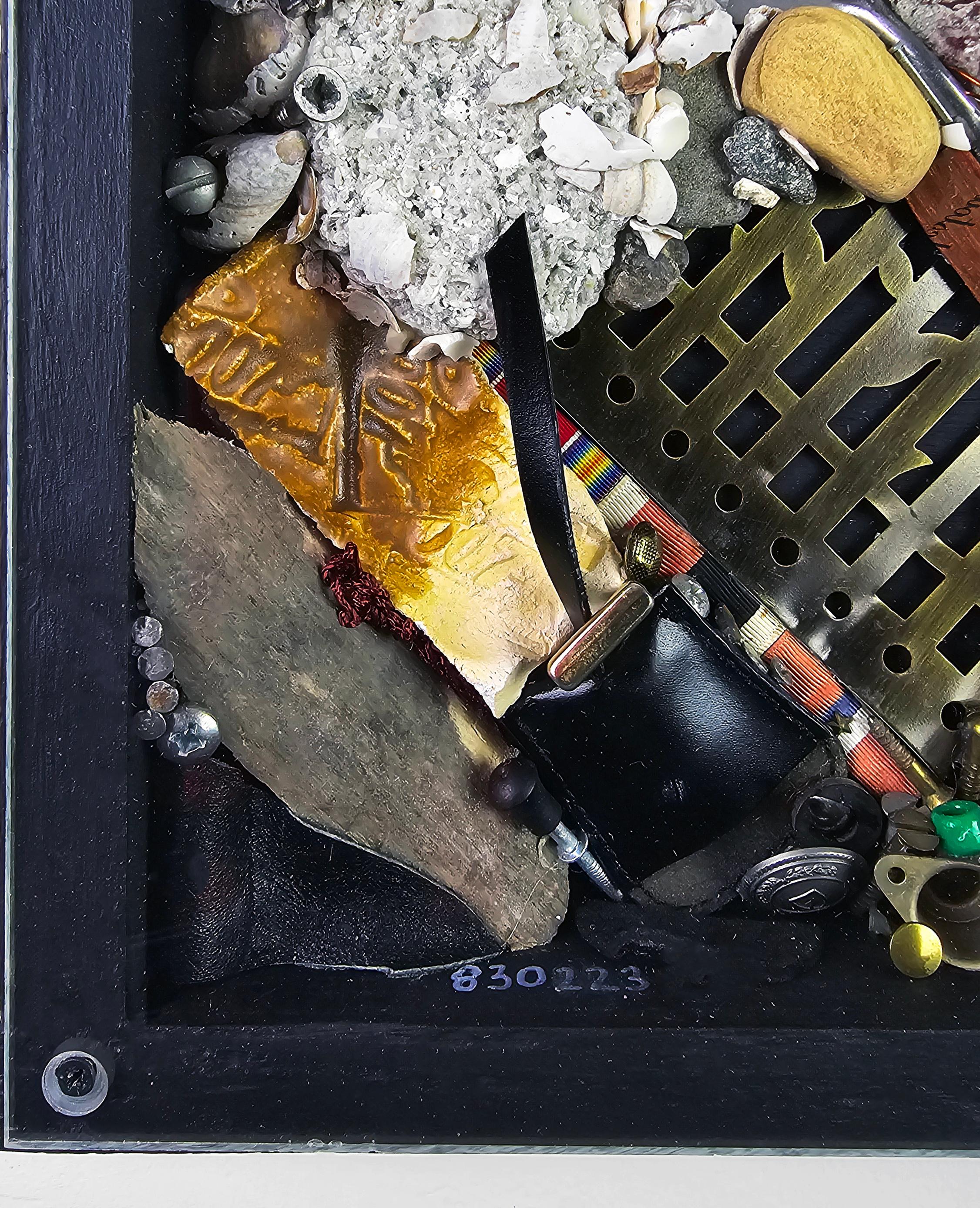 Spoon to Shell 830 - Mixed Media Shell Wood Contemporary Assemblage Sculpture For Sale 3