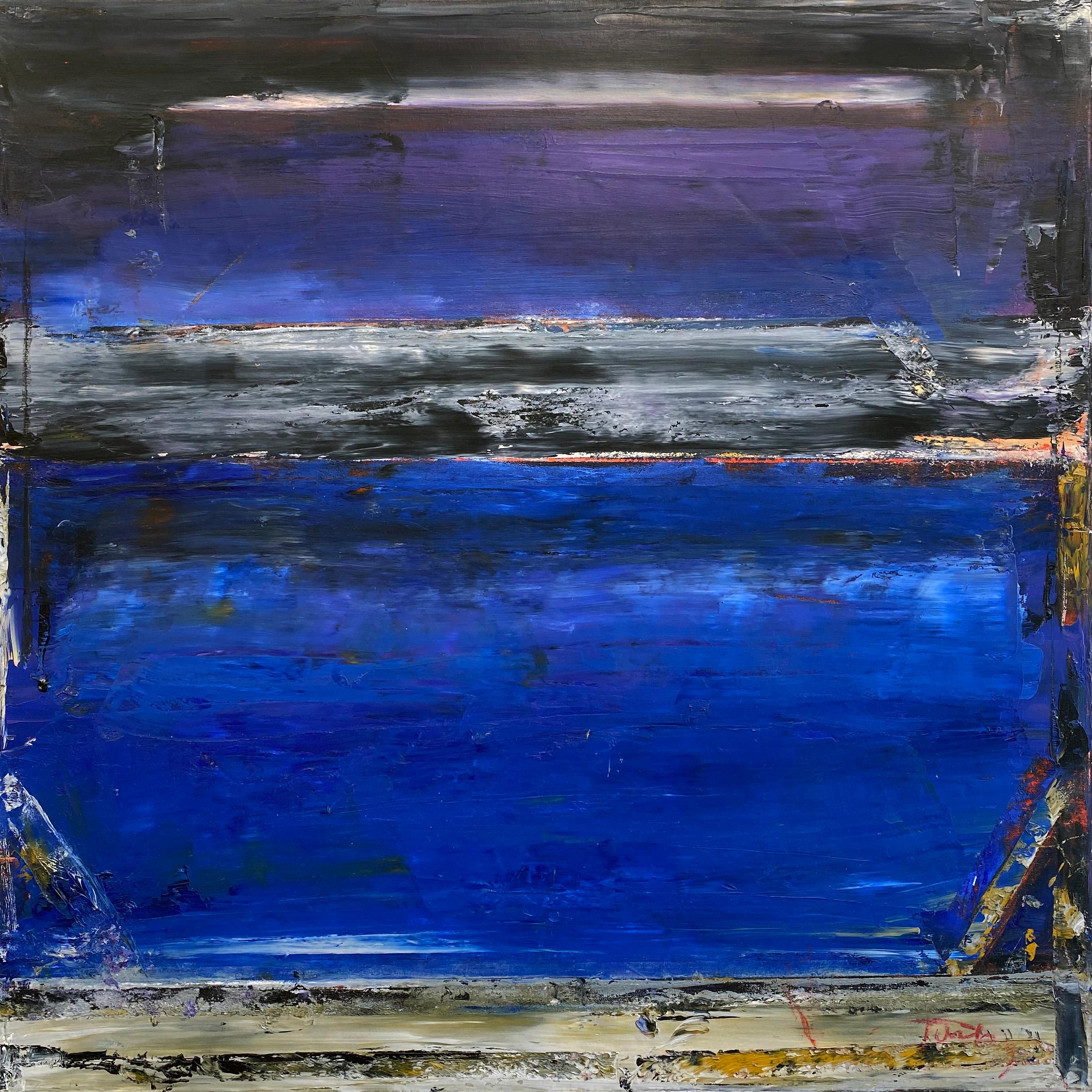 "Tauben 15" von Linda Touby, um 2010. Öl und Wachs auf Leinwand, 36 x 36 Zoll. Dieses Gemälde zeigt strukturierte Streifen aus dunklen Pigmenten wie Violett, Blau, Schwarz, Weiß und Rot. 

Dieses wunderschöne Gemälde stammt aus Linda Toubys