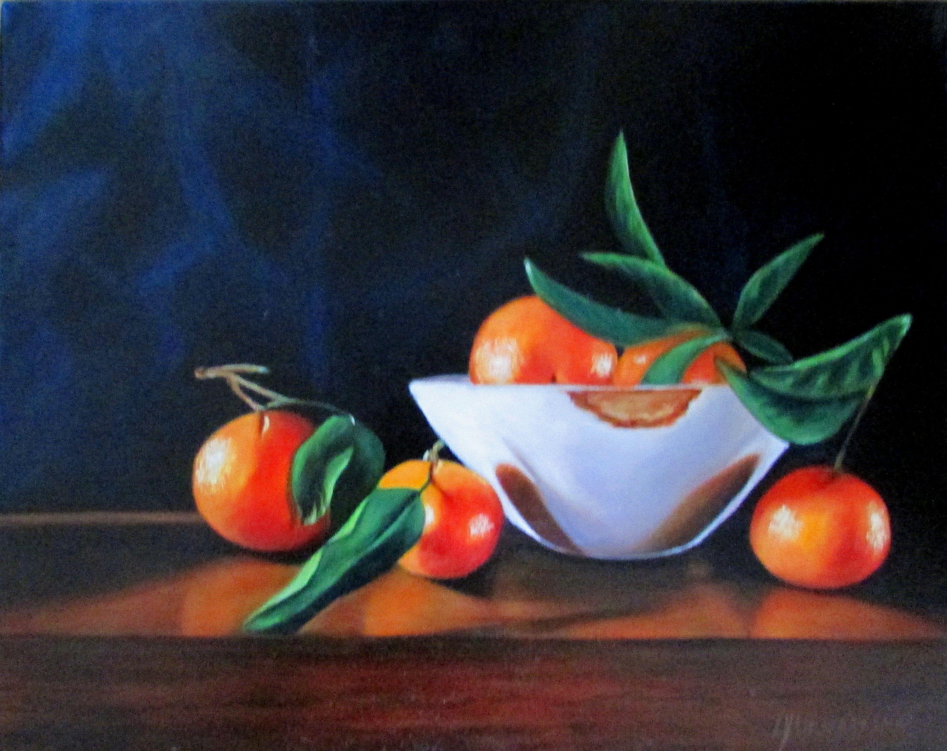 Natura morta con arance, Pittura, Olio su tela - Painting di Linda Yurgensen