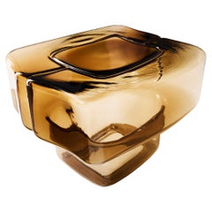 Tavolino in vetro Linde Freya Tangelder Fluid Joinery di Cassina