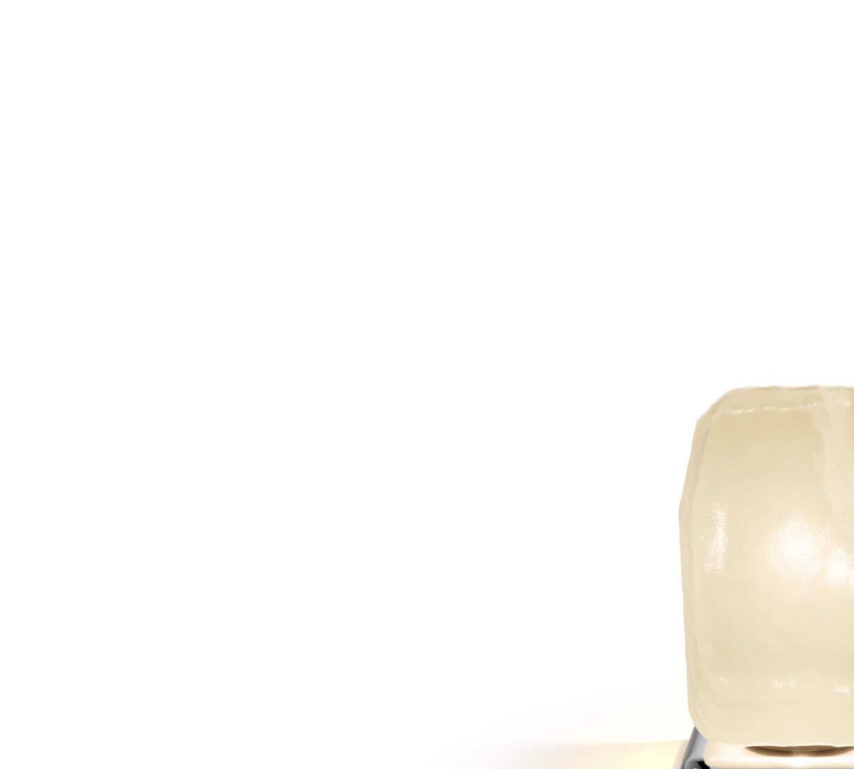 Linde Freya Tangelder Wachs, Stein, Lichttisch I für Cassina (Glas) im Angebot