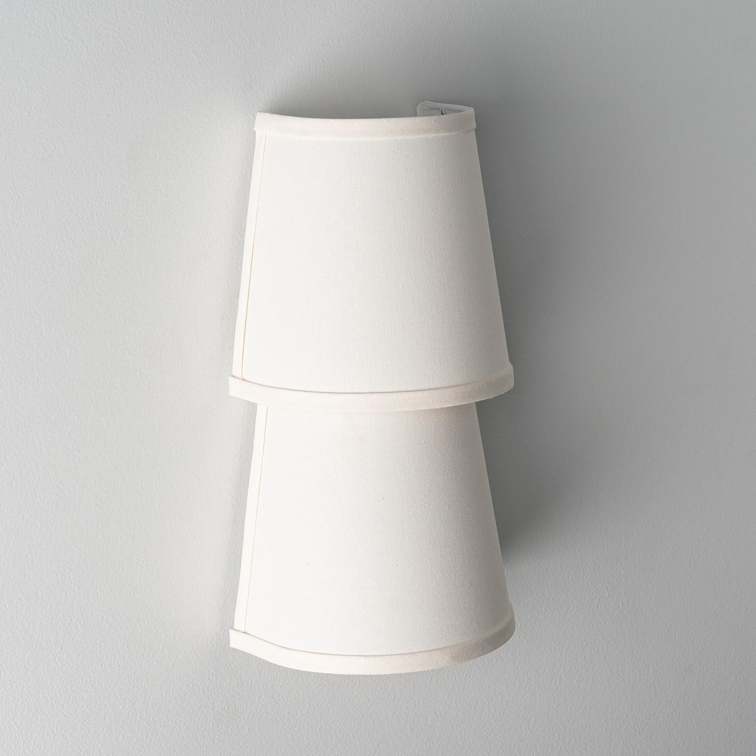 Linden 2 Wall Sconce - 15.5in by Studio Dunn For Sale 4