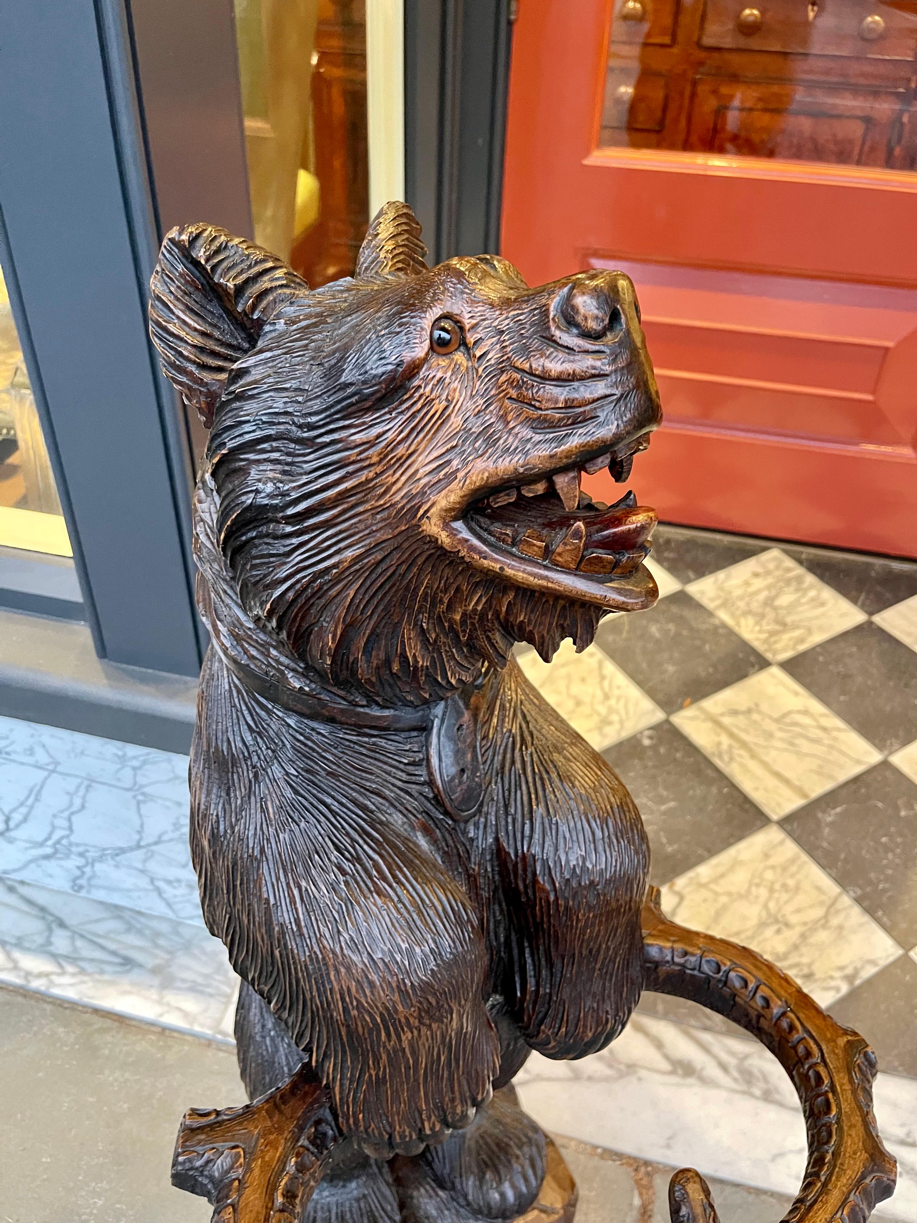 Linden Wood Umbrella Stand in Form of a Standing Bear on Base Late 19th Century 4