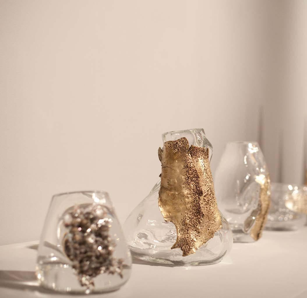 The Liminal collection is about the threshold between consciousness and unconsciousness, and also refers to the place between the bronze and glass. The state between liquid and solid, referring to both metal and glass, alludes to the place where two