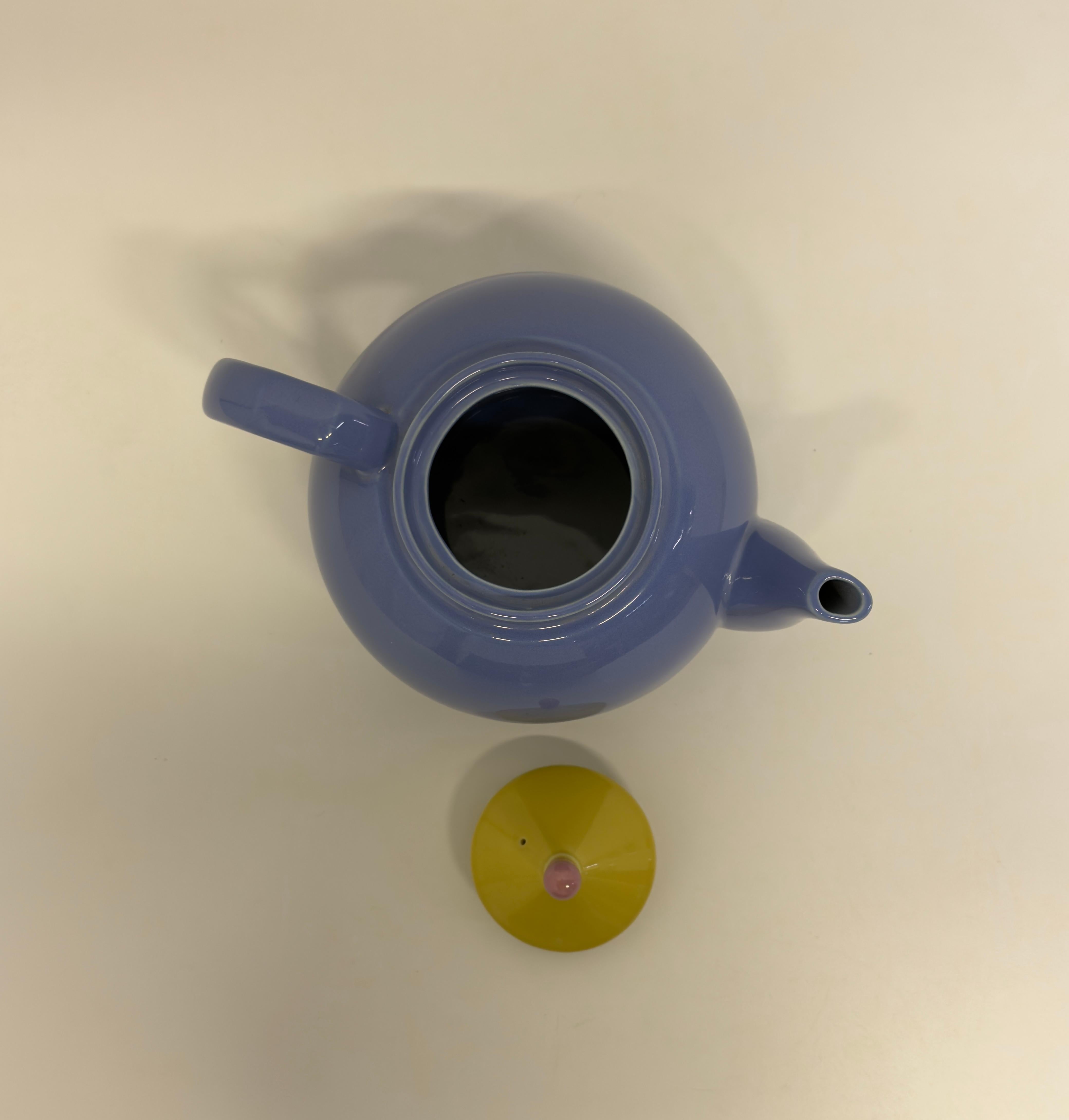 Lindt-Stymeist Postmodern Colorways Tea Kettle, 1980s For Sale 3