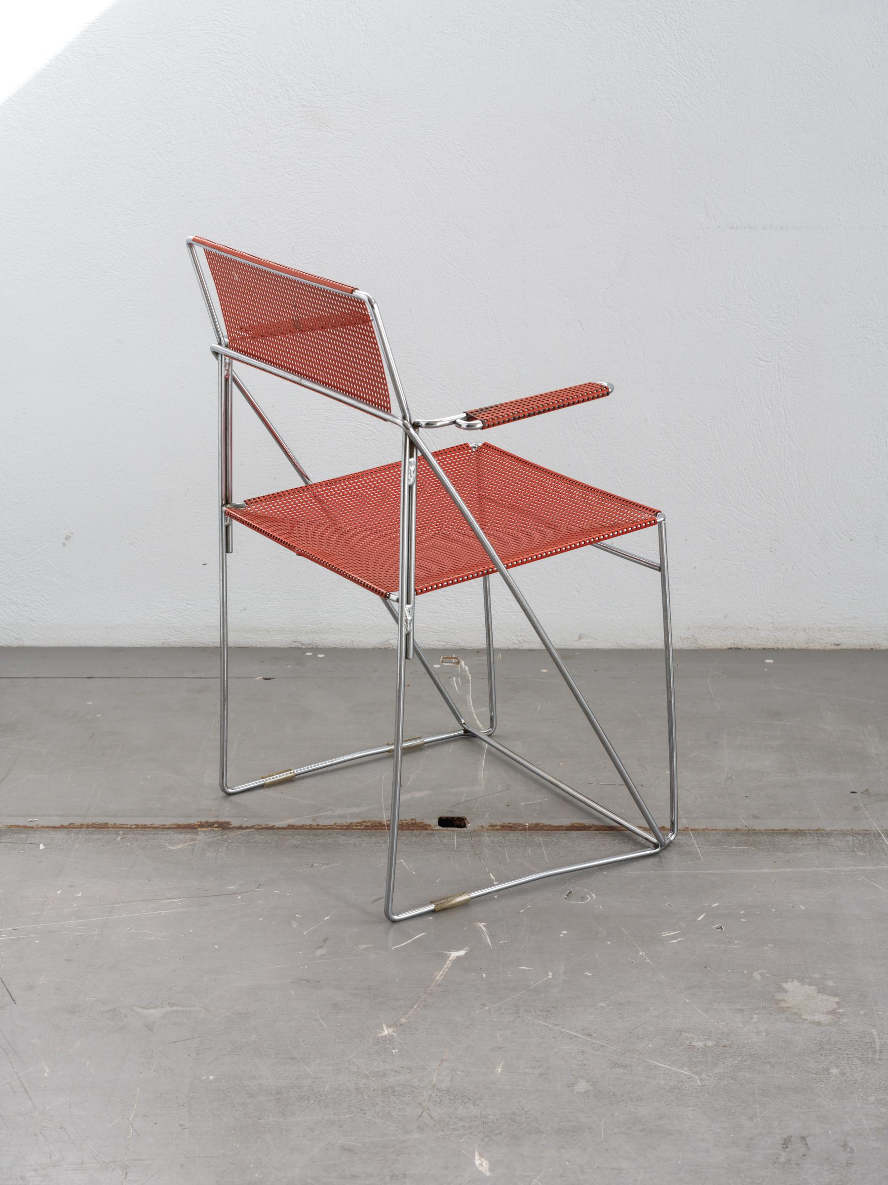 italien Chaise Line conçue par Niels Jorgen Haugesen pour Magis , 1970. en vente