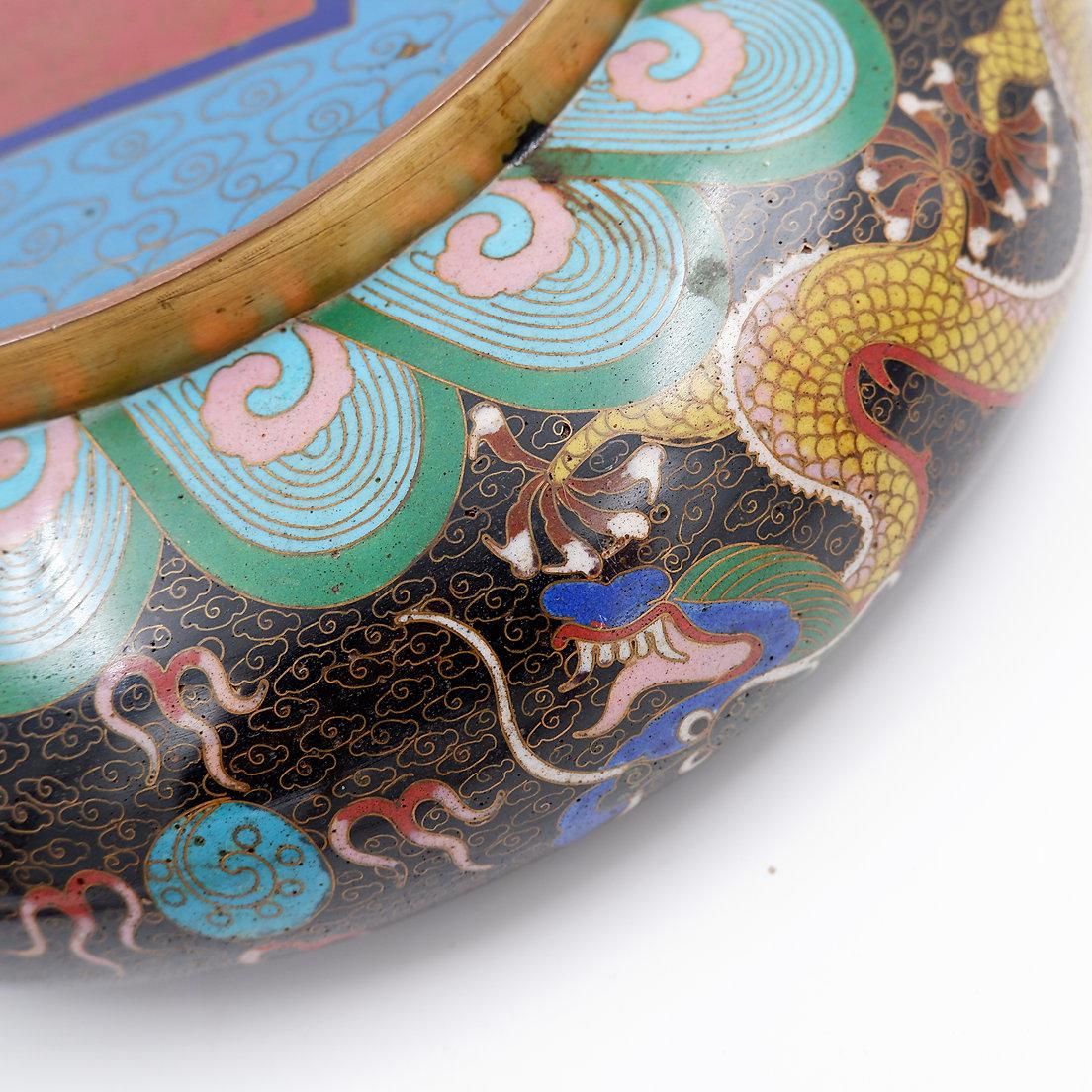 Coppa Cloisonné con draghi, Sig. Zhengde, Cina, anni 20/30. in vendita 5