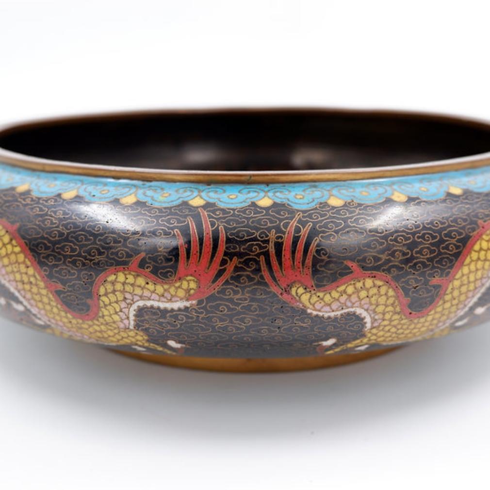 Coppa Cloisonné con draghi, Sig. Zhengde, Cina, anni 20/30. in vendita 7