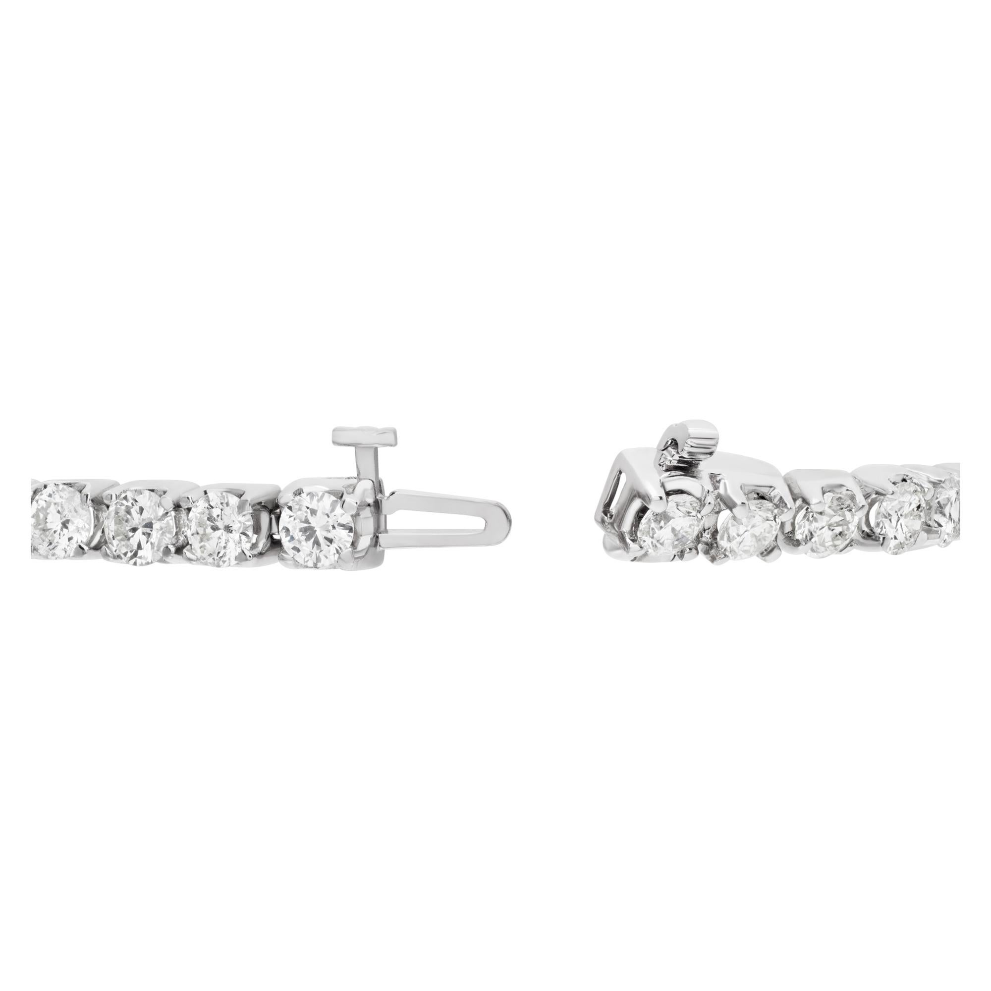 Women's Line Diamond Bracelet with 8.09 Carat Full Cut Round Diamonds Set For Sale