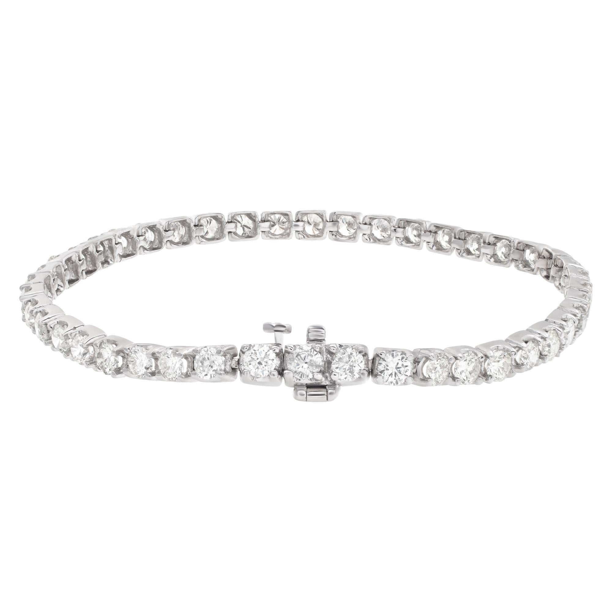 Bracelet ligne de diamants avec environ 8,49 carats de diamants ronds brillants pleine taille Excellent état - En vente à Surfside, FL