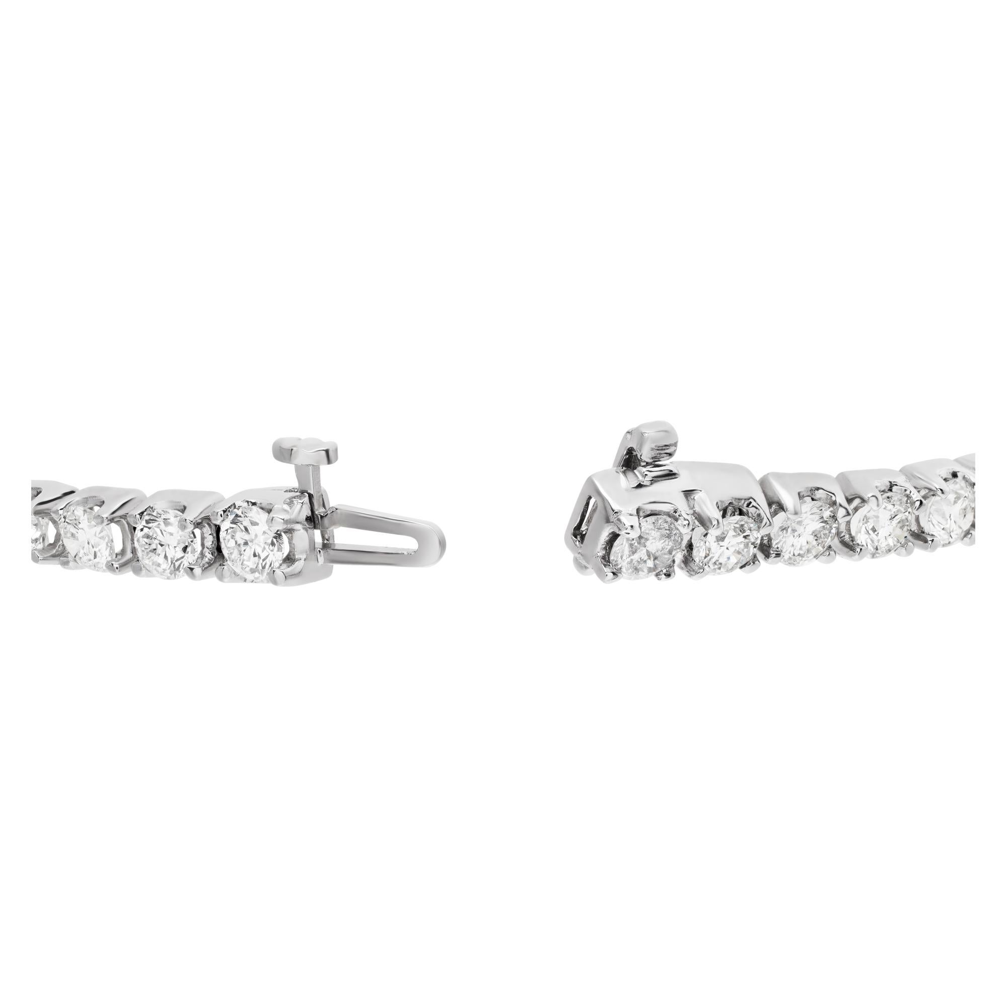 Women's Line Diamonds Bracelet with Approx. 8.49 Carat Round Brilliant Full Cut Diamond For Sale