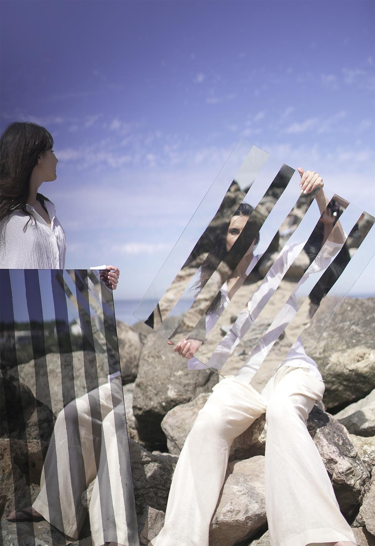 Miroir Line III par Homa Neuf - En vente à Geneve, CH