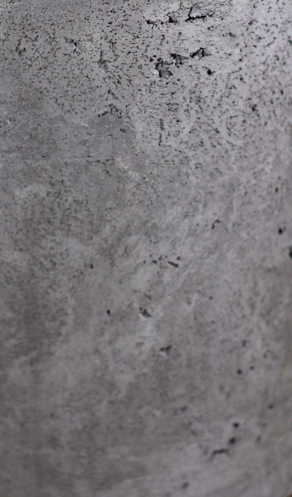 Ligne RAW, Cylindres en béton  par Dylan Myers Design en vente 1