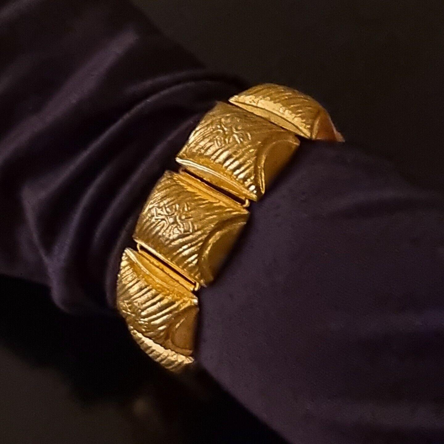 LINE VAUTRIN, Vintage bracelet in gilded bronze, signed LV For Sale 1