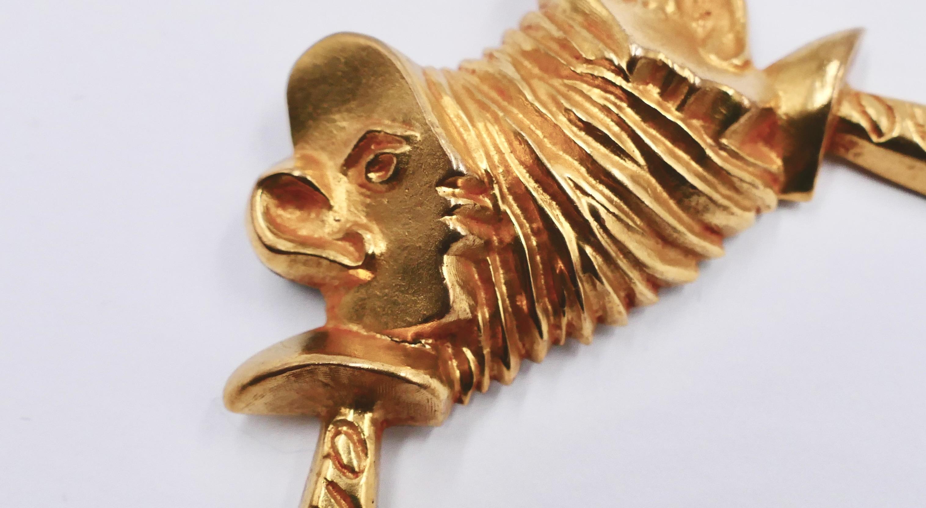 Line Vautrin gilded bronze brooch 