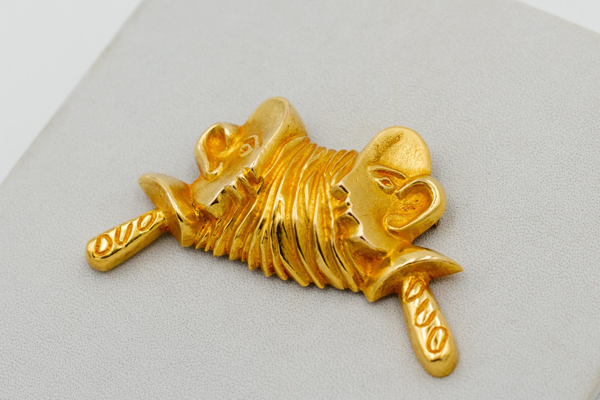 Line Vautrin gilded bronze brooch 