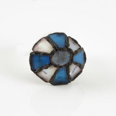 Line Vautrin Brosche mit Talosel und blauen Spiegeln