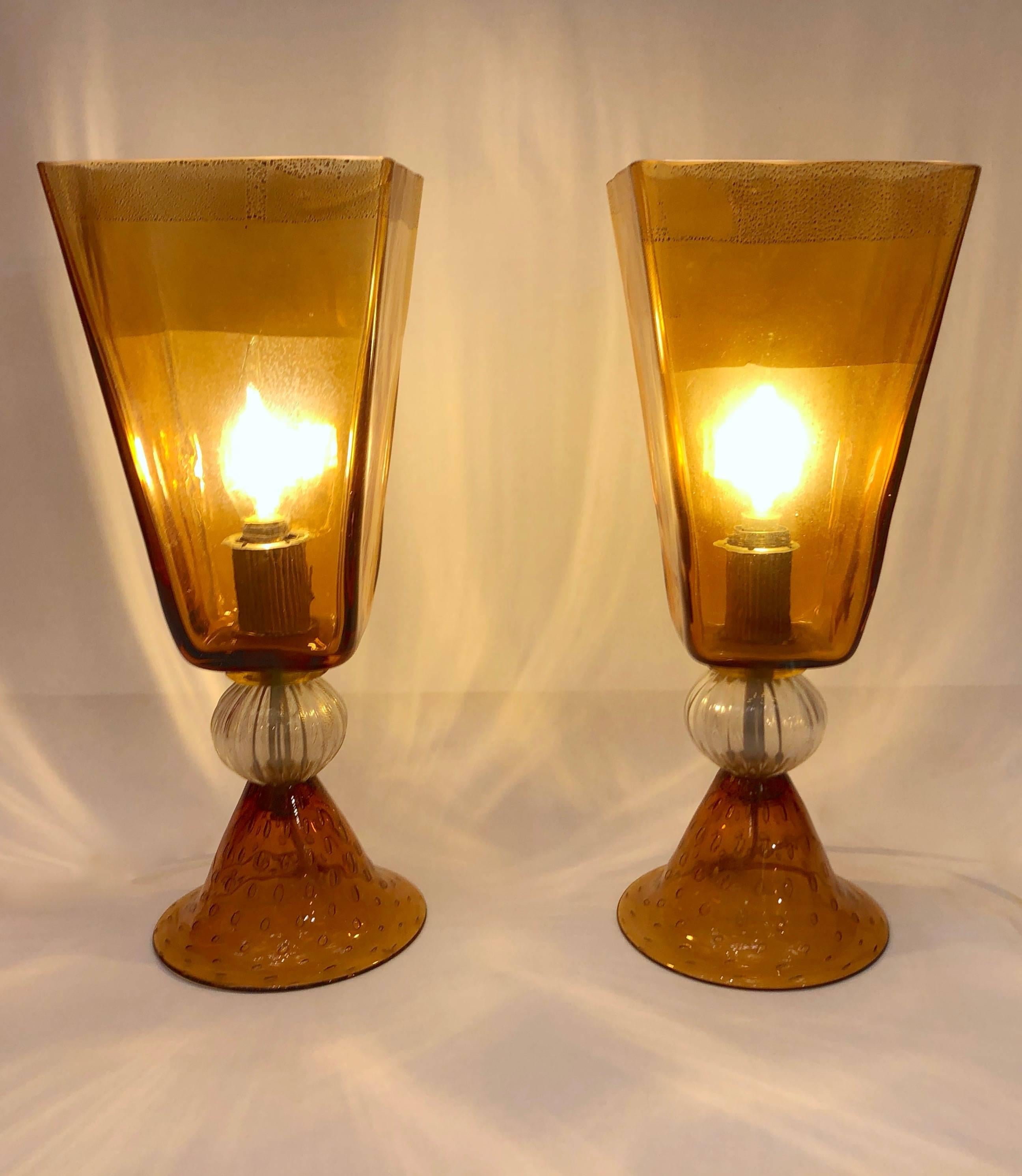 Mid-Century Modern Linea Padovan 1970s Vintage Pair of Amber Gold and Crystal Murano Glass Lamps