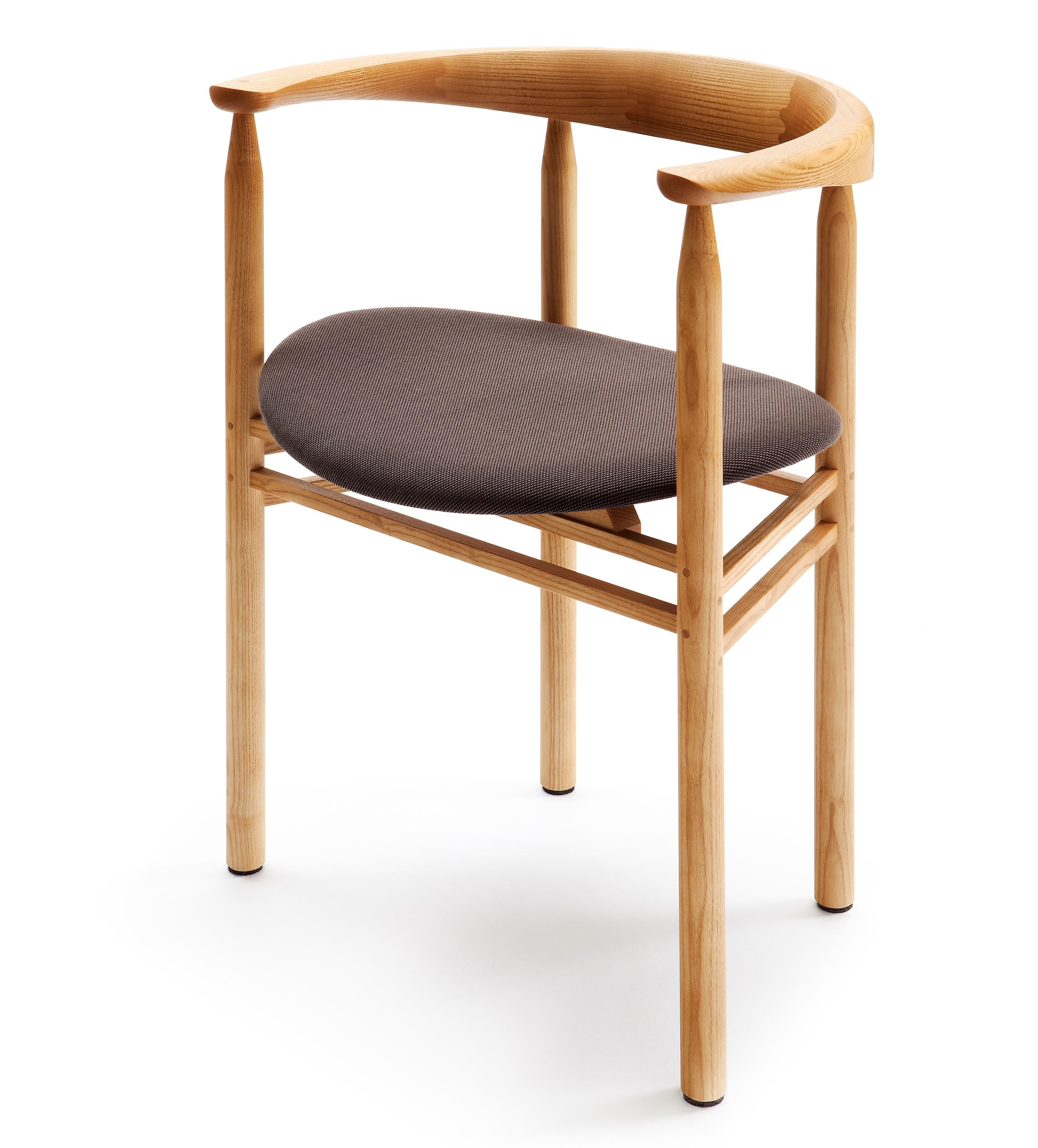 Finnish Linea RMT6 Armrest Chair in Ash by Rudi Merz For Sale