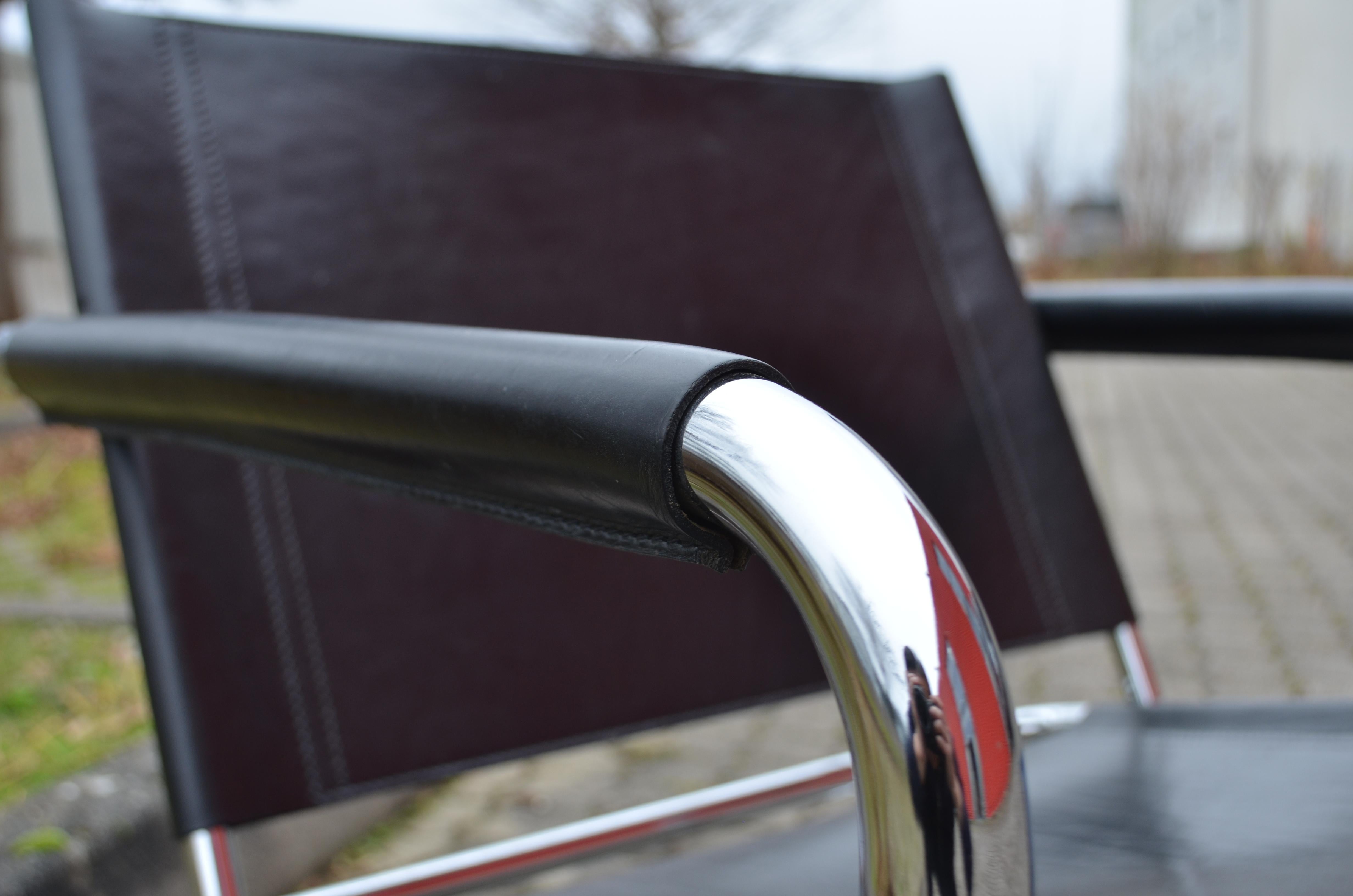 LINEA VEAM Sedia da salotto Bauhaus Italia in vendita 7