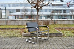 LINEA VEAM Lounge Chair BAUHAUS Italy