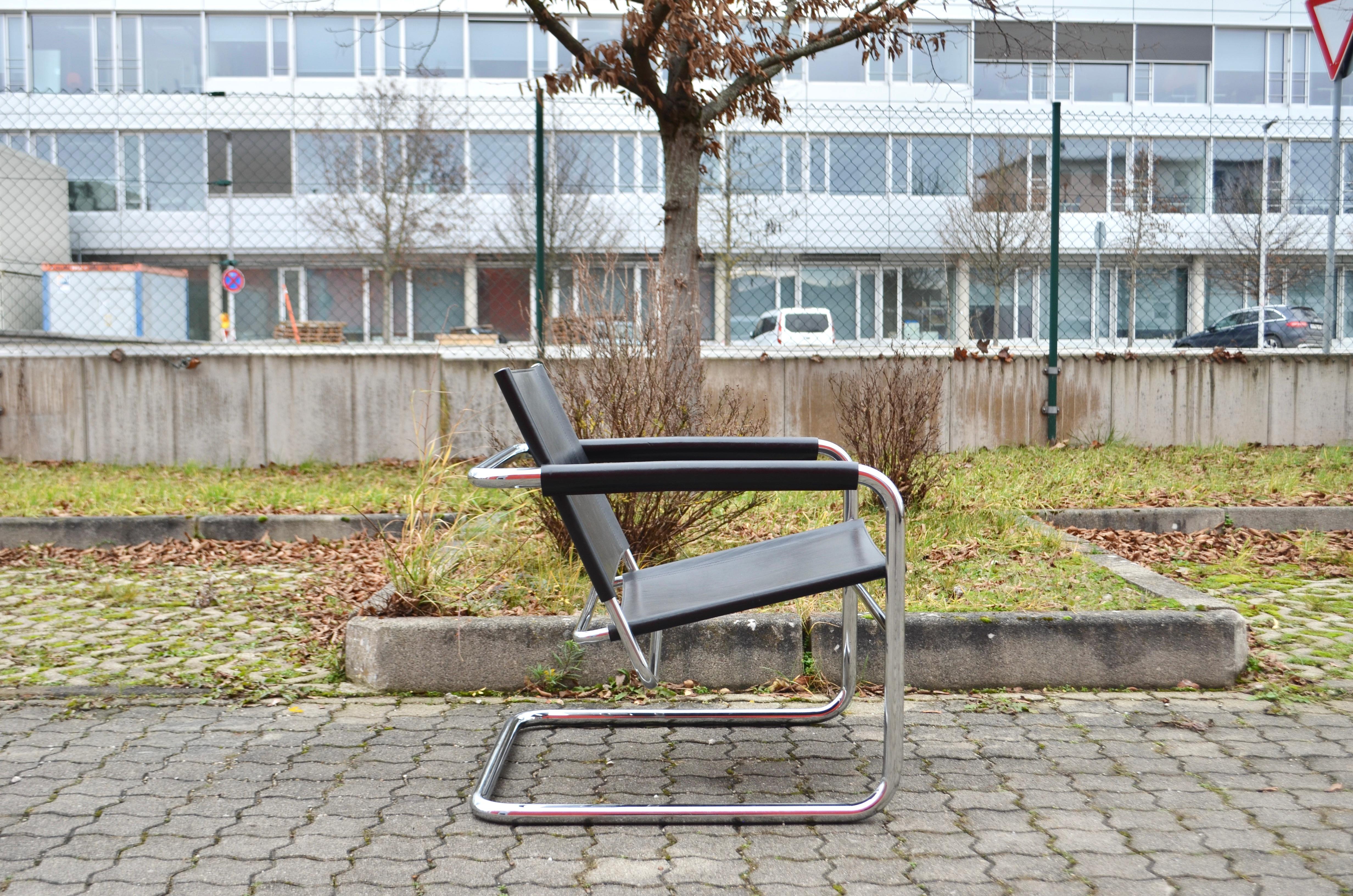 LINEA VEAM Sedia da salotto Bauhaus Italia in vendita 2