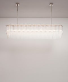 Lustre linéaire 1915 mm / 75,25" en nickel poli, avec profil en verre à niveaux