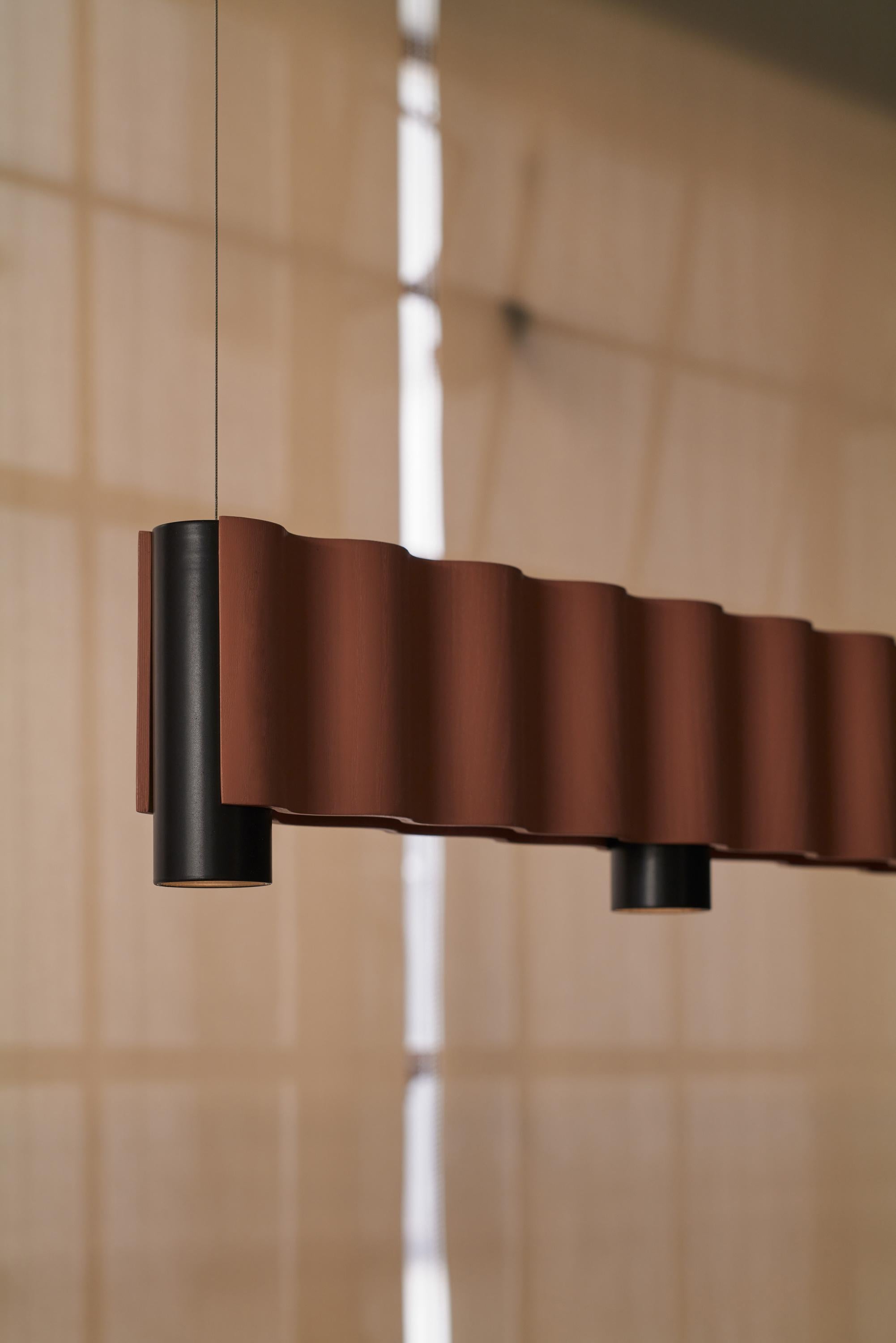 Linear Corrugation Pendant Light '5 Spots' in Salmon Pink and Black In New Condition For Sale In London, GB