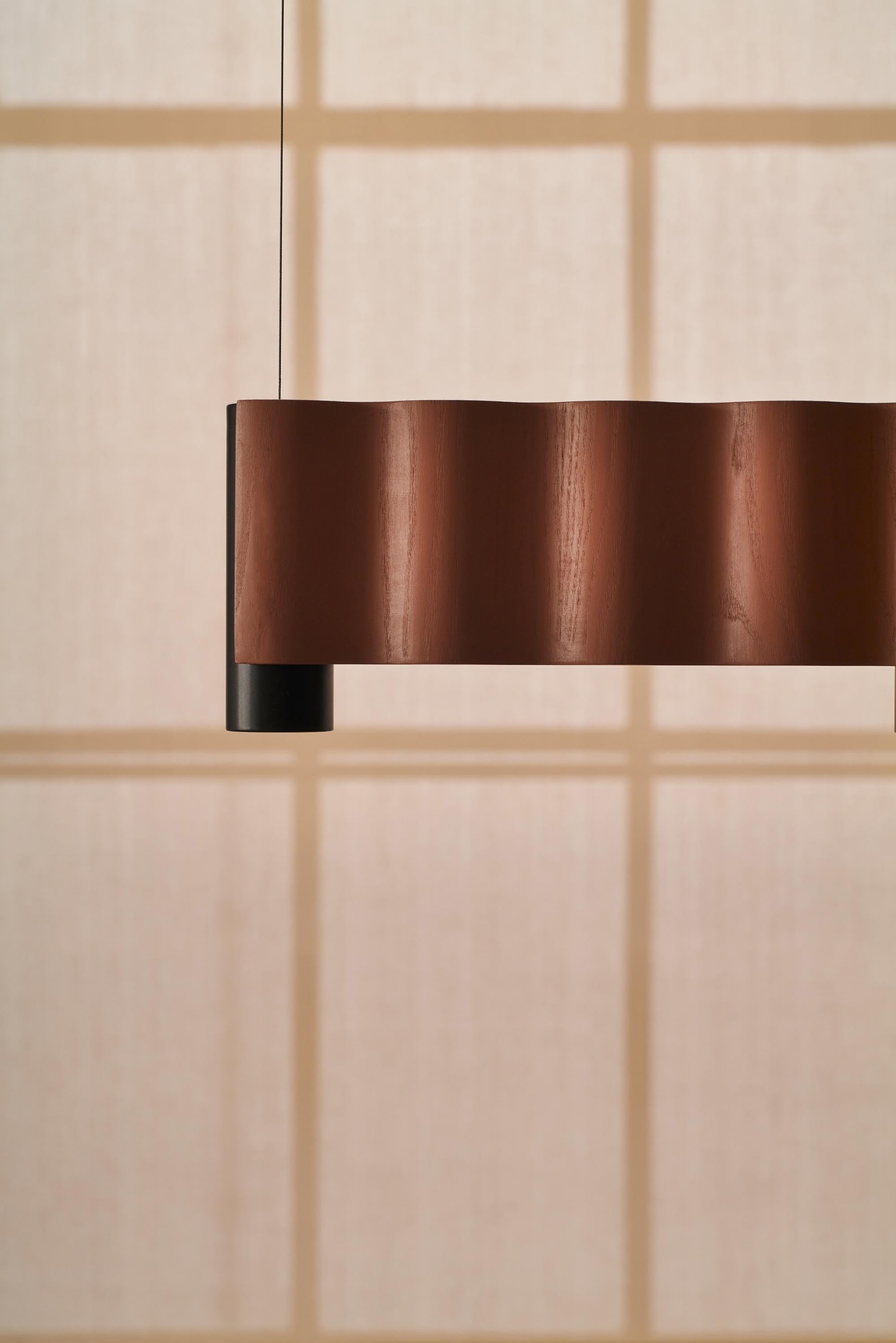 Contemporary Linear Corrugation Pendant Light '5 Spots' in Salmon Pink and Black For Sale