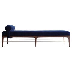 Lineares Tagesbett aus dunklem Nussbaumholz Serie 72 von Stamford Modern