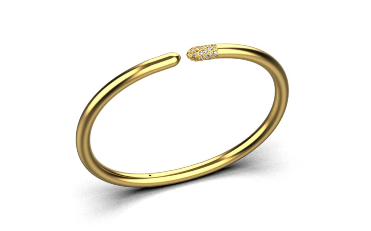 Round Cut Linear Diamond Tip Bracelet, 18k Gold, 0.43ct For Sale