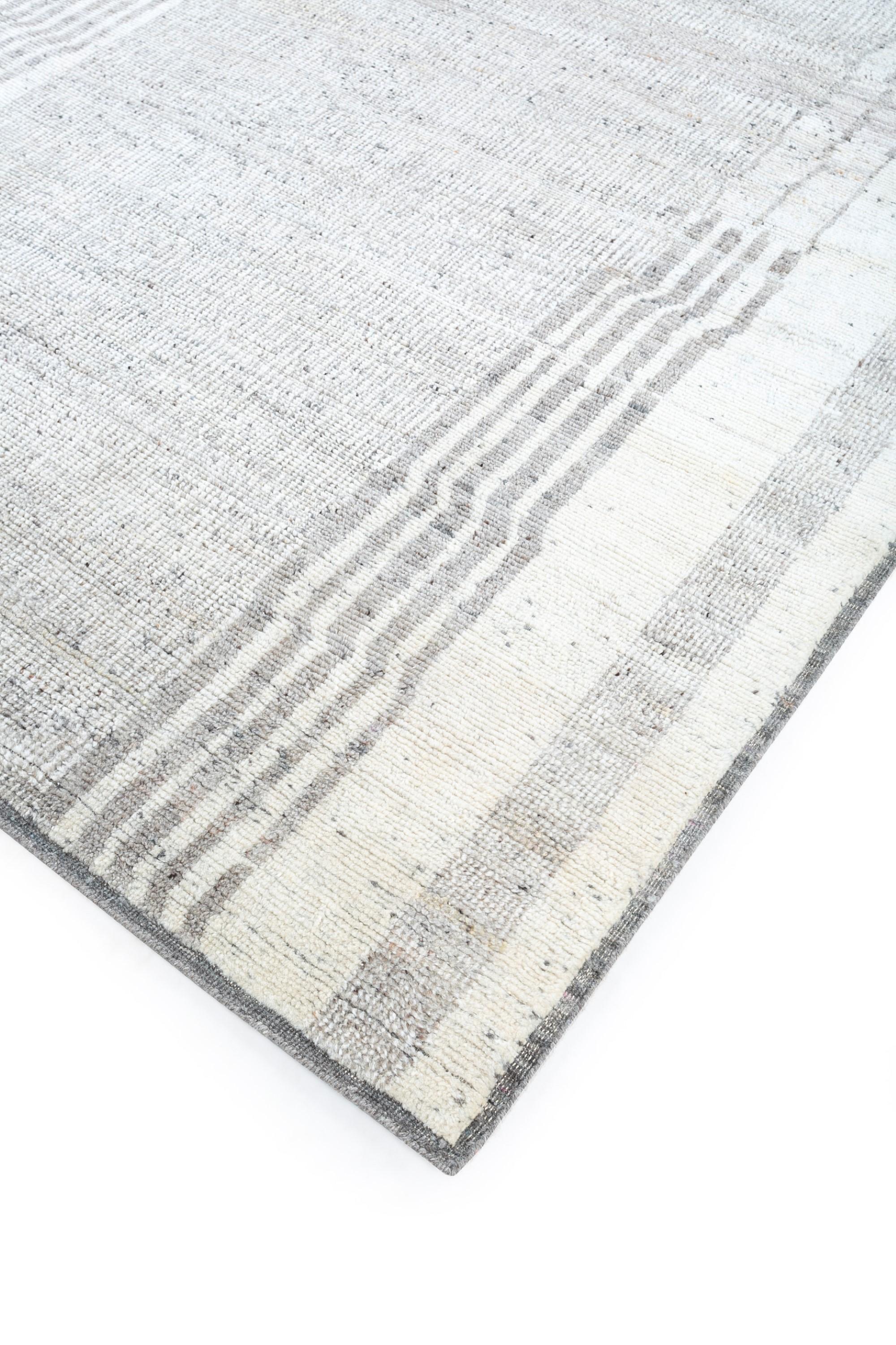 Modern Linear Grace Natural Beige & Natural Gray 180X270 cm Hand Knotted Rug For Sale