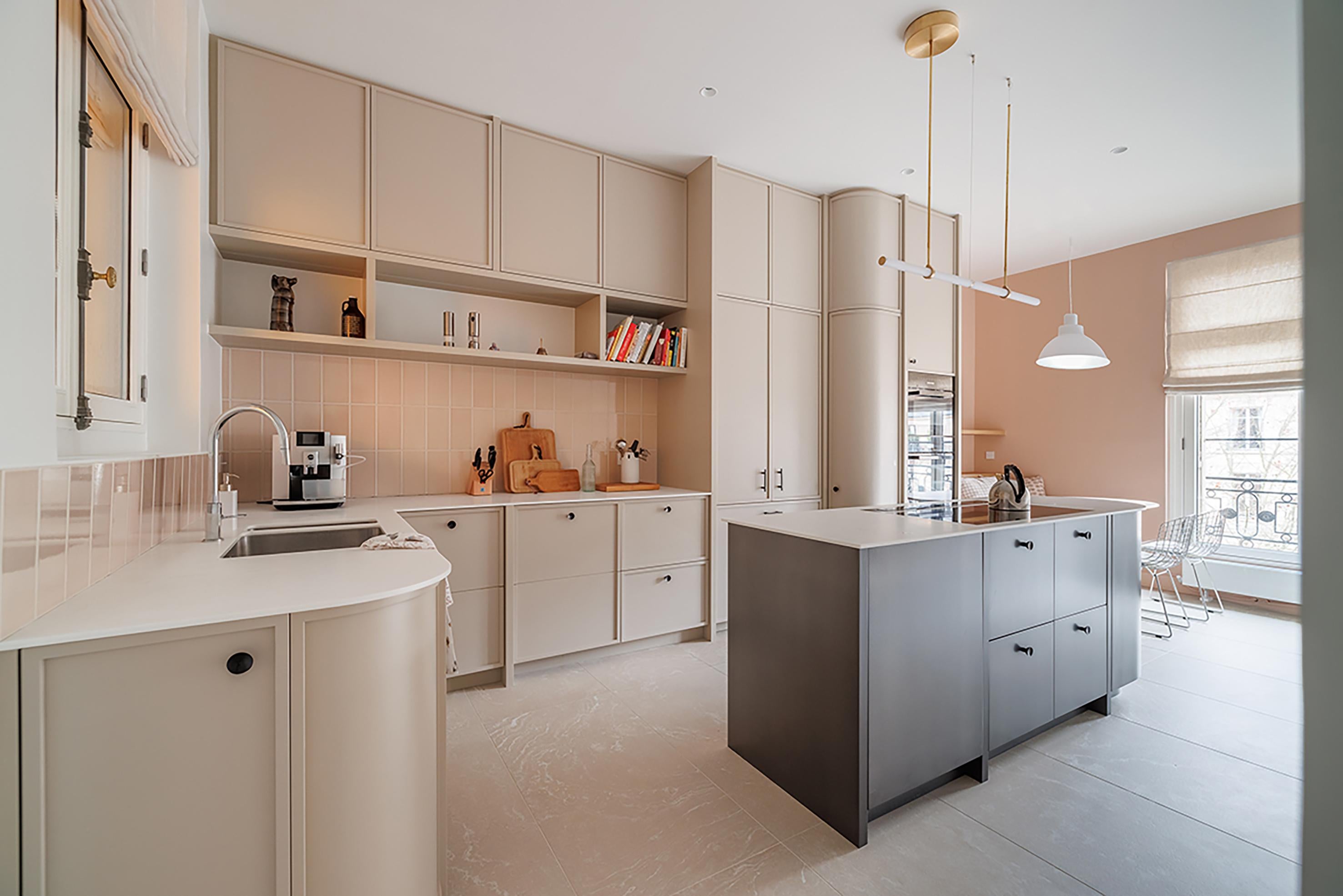 Objeto lineal Light 015 de latón en venta 1