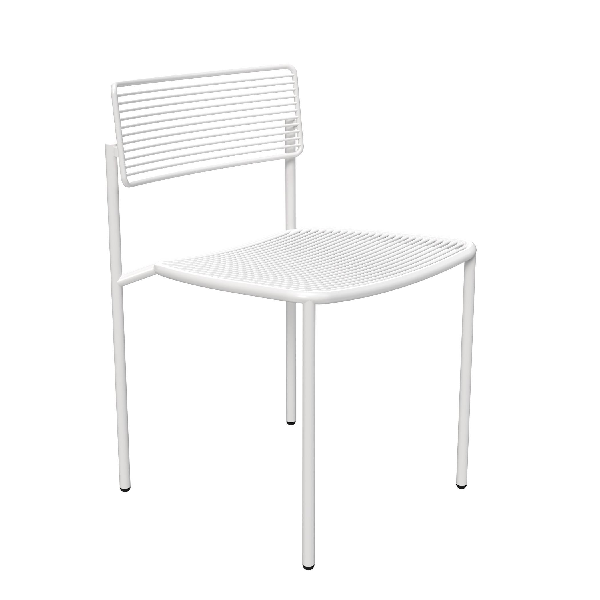 The rachel chair is designed with a well balanced wire pattern. It’s simplicity allows this dining chair to fit in any modern or contemporary interior. The robust and durable wire frame makes The rachel chair an ideal piece of wire furniture for