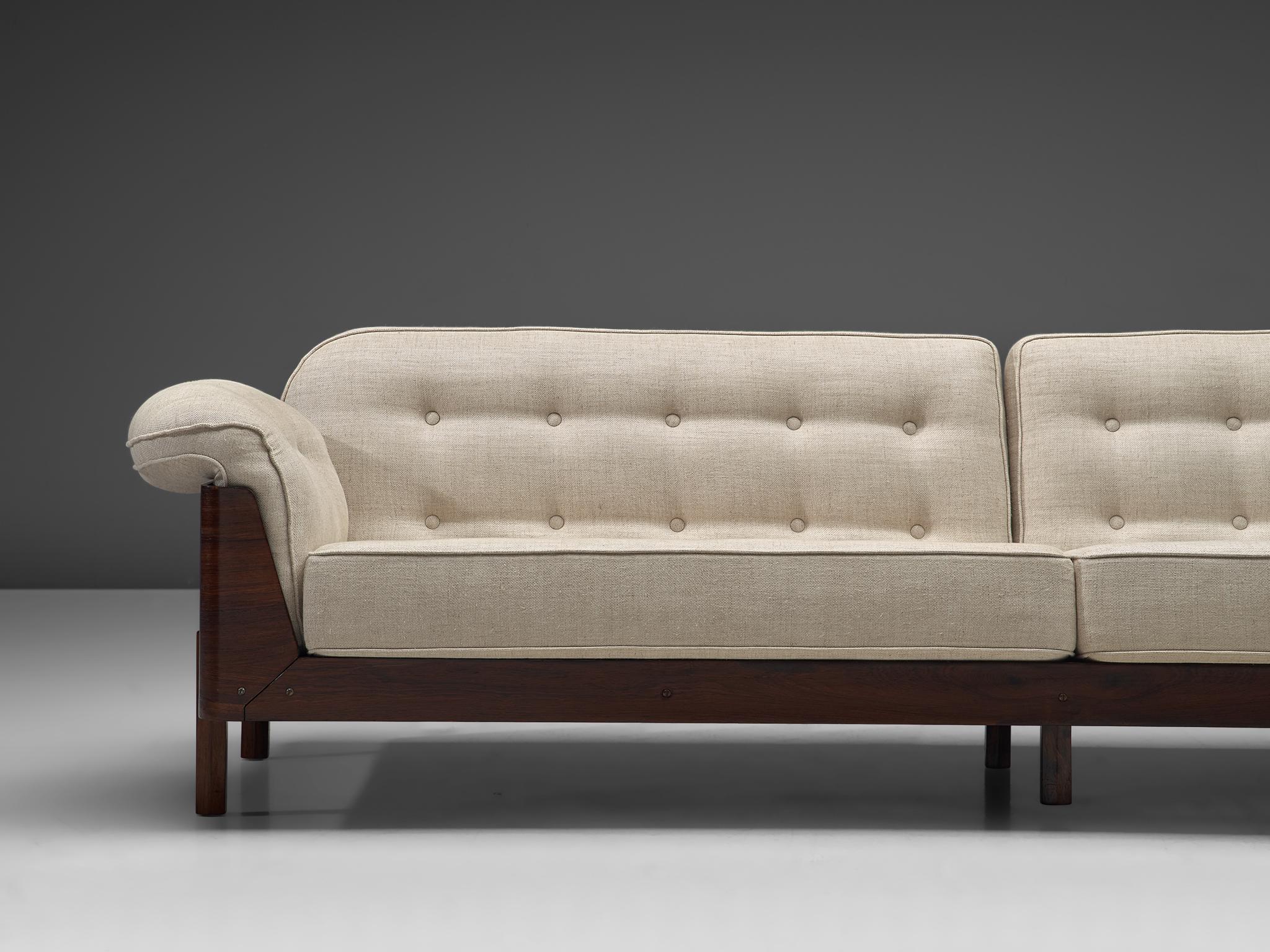 Lineart Moveis e Decoracoes Großes Sofa aus Palisanderholz und Stoff, 1960er Jahre im Zustand „Gut“ in Waalwijk, NL