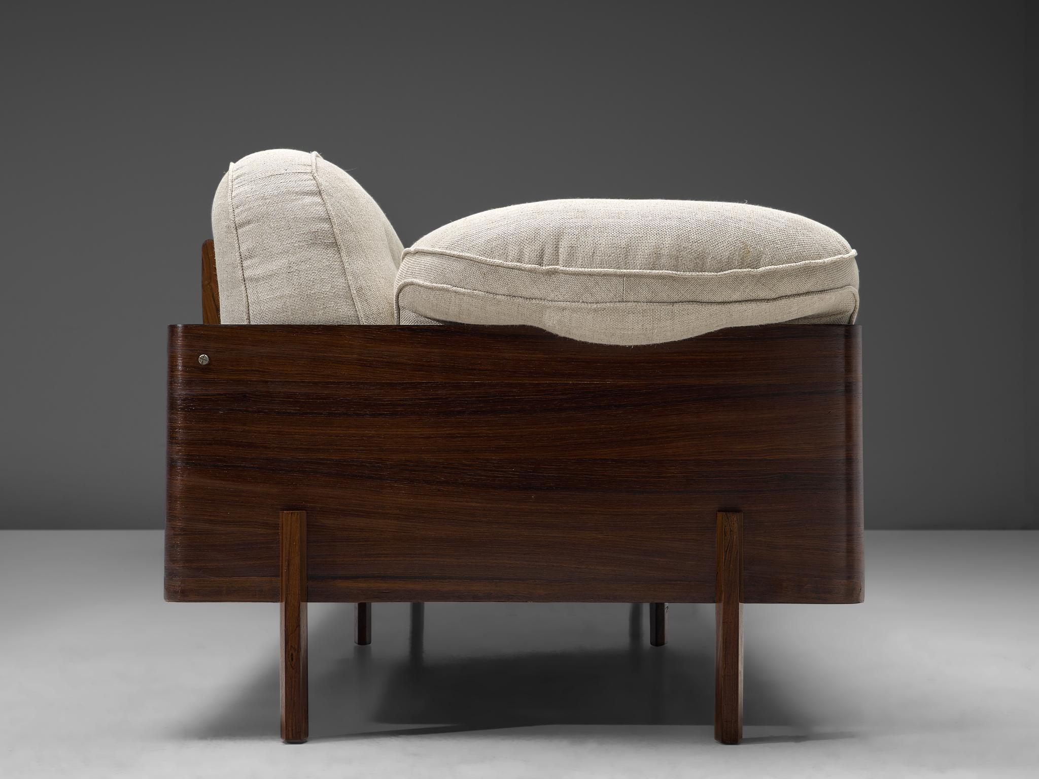 Lineart Moveis e Decoracoes Großes Sofa aus Palisanderholz und Stoff, 1960er Jahre (Mitte des 20. Jahrhunderts)