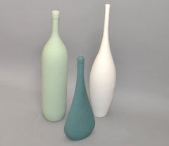 Lineasette Italy Ceramic Pottery Wheat Vases Mint Green White Vintage Set of 3