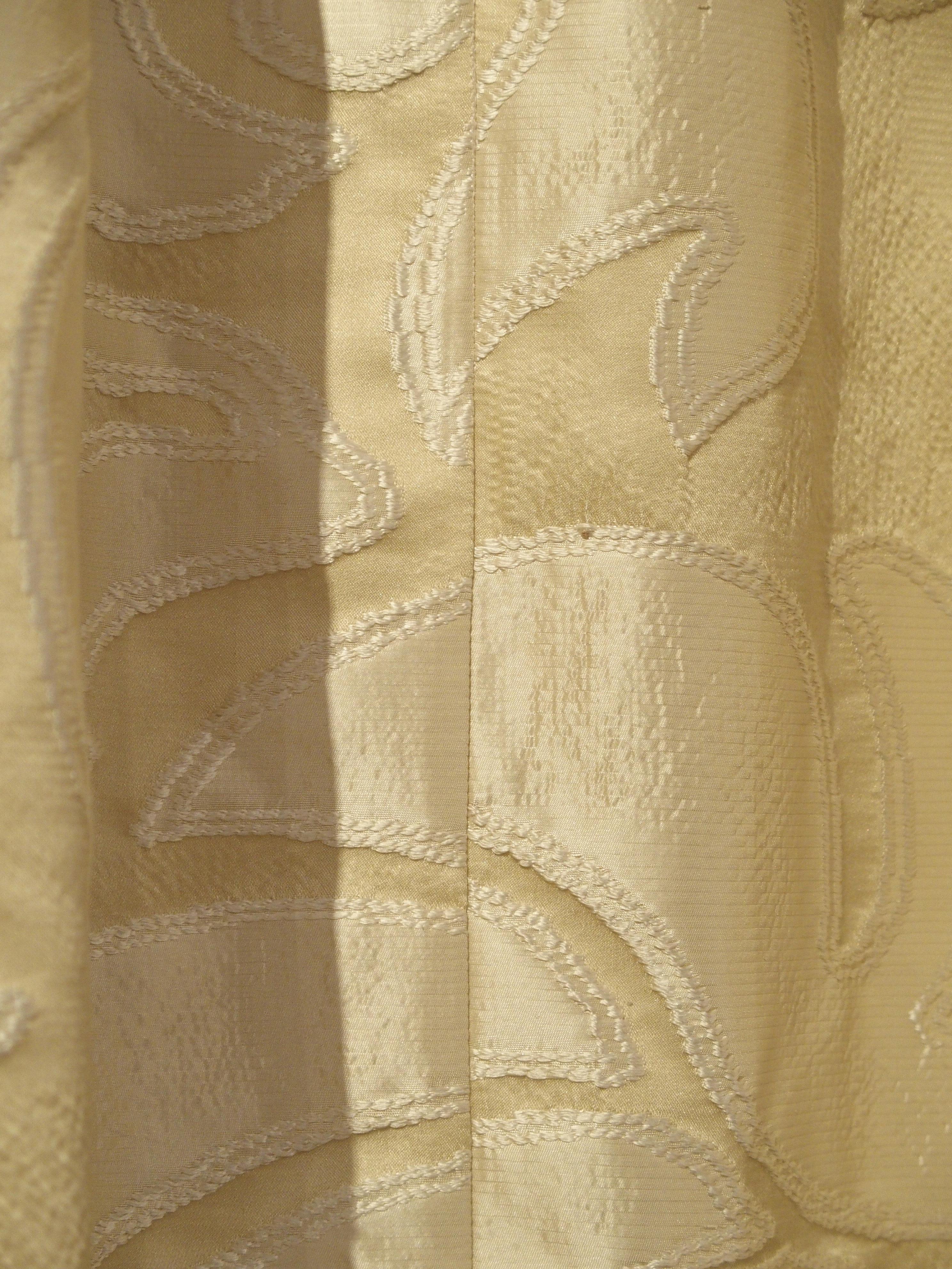 Contemporary Lined Bergamo Silk Fabric